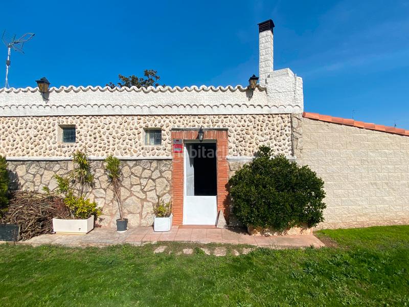 Foto e4e6bc87-c6a1-4838-aca7-9b9e238a7a98. Casa adossada amb xemeneia calefacció aparcament piscina a Burgos Foto e4e6bc87-c6a1-4838-aca7-9b9e238a7a98. Casa adossada amb xemeneia calefacció aparcament piscina a Burgos