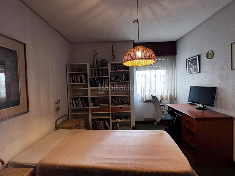 Foto bbfc40f7-25a1-4cd9-8dd7-2939cbddd2ea. Pis a avenida de la paz 9 a Reyes Católicos Burgos Foto bbfc40f7-25a1-4cd9-8dd7-2939cbddd2ea. Pis a avenida de la paz 9 a Reyes Católicos Burgos