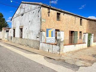 Masia a Manganeses de la Lampreana. Casa en venta de 3 dormitorios, patio y cochera en manganeses de Masia a Manganeses de la Lampreana. Casa en venta de 3 dormitorios, patio y cochera en manganeses de