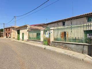 Casa a Aspariegos. Casa en venta de 4 dormitorios con amplio patio en aspariegos, z Casa a Aspariegos. Casa en venta de 4 dormitorios con amplio patio en aspariegos, z