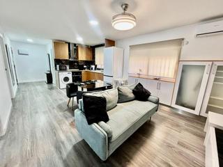 Location Rez-de-chaussée à Malva Rosa. Piso reformado cerca de la playa del cabanyal Location Rez-de-chaussée à Malva Rosa. Piso reformado cerca de la playa del cabanyal