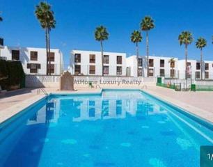 Maison jumelée à Playa de las Américas. Oportunidad!! adosado 2 dormitorios altamar las americas Maison jumelée à Playa de las Américas. Oportunidad!! adosado 2 dormitorios altamar las americas