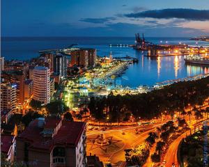 Appartement à Centro Histórico. Prestigeus dúplex de nueva construcción en paseo marítimo en mál Appartement à Centro Histórico. Prestigeus dúplex de nueva construcción en paseo marítimo en mál
