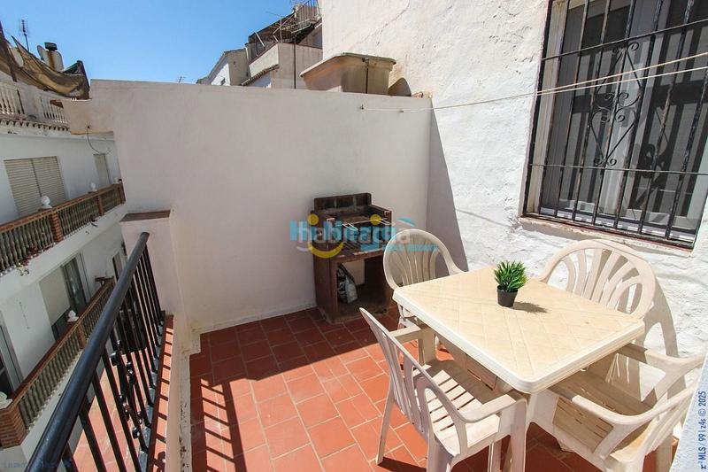Foto 182d0c00-6c42-4a21-a125-00f55672fe83. Casa  dividida en tres estudios. en Torrox pueblo Torrox Foto 182d0c00-6c42-4a21-a125-00f55672fe83. Casa  dividida en tres estudios. en Torrox pueblo Torrox