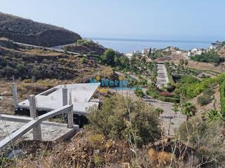 Casa en El Peñoncillo. Parcela urbanizable 400 m2 con estructura al 40 para construir 2 Casa en El Peñoncillo. Parcela urbanizable 400 m2 con estructura al 40 para construir 2