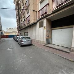 Aparcament cotxe a Cieza. Dos plazas de garaje mas trastero zona centro!!! Aparcament cotxe a Cieza. Dos plazas de garaje mas trastero zona centro!!!