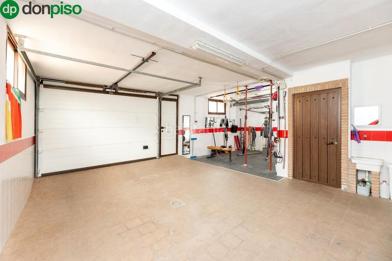 Foto ff207517-7901-4a86-a00e-68863953e3c8. Chalet exclusivo chalet independiente con piscina en los chopos en Gabias (Las) Foto ff207517-7901-4a86-a00e-68863953e3c8. Chalet exclusivo chalet independiente con piscina en los chopos en Gabias (Las)