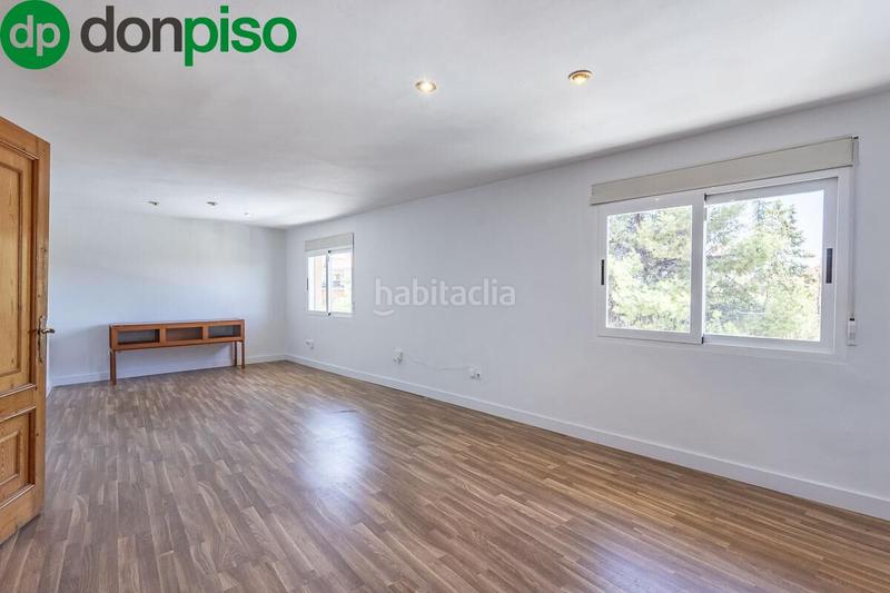 Foto 0f9112e6-672b-41aa-8529-6764a7604745. Casa amb aparcament a Bola de Oro Granada Foto 0f9112e6-672b-41aa-8529-6764a7604745. Casa amb aparcament a Bola de Oro Granada