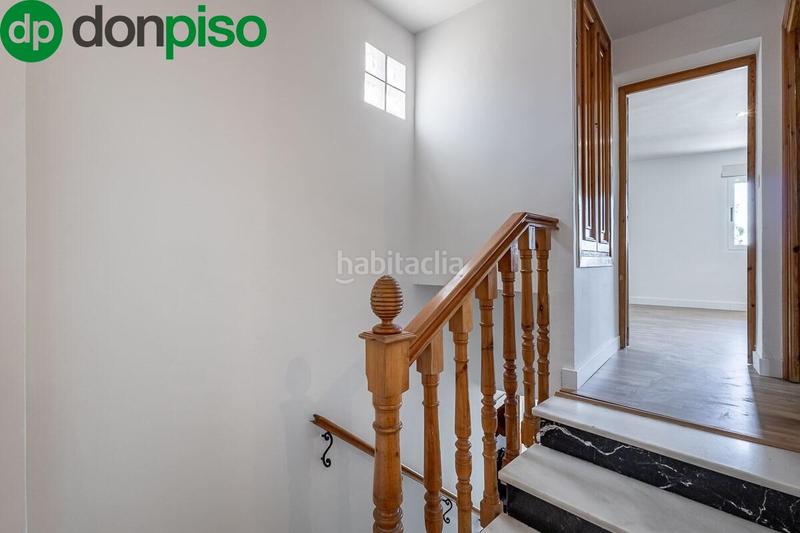 Foto 24f94208-0a30-43a8-b7f5-2173608f0c46. Casa amb aparcament a Bola de Oro Granada Foto 24f94208-0a30-43a8-b7f5-2173608f0c46. Casa amb aparcament a Bola de Oro Granada