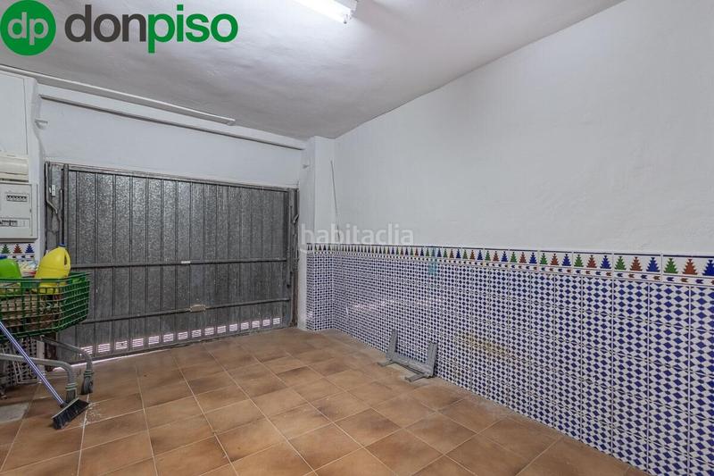 Foto 320fe210-ed35-4f84-9bd2-770d81a90b5d. Casa amb aparcament a Bola de Oro Granada Foto 320fe210-ed35-4f84-9bd2-770d81a90b5d. Casa amb aparcament a Bola de Oro Granada