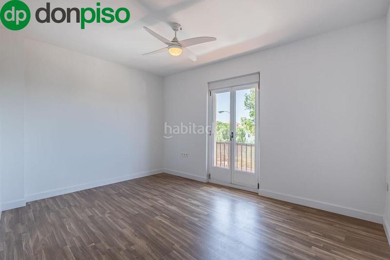 Foto 9d6b900a-f68b-47cb-ba59-212353e4e59b. Casa amb aparcament a Bola de Oro Granada Foto 9d6b900a-f68b-47cb-ba59-212353e4e59b. Casa amb aparcament a Bola de Oro Granada