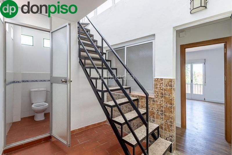 Foto cc7a043a-c58e-46bd-b1d7-d7de2ffe1422. Casa amb aparcament a Bola de Oro Granada Foto cc7a043a-c58e-46bd-b1d7-d7de2ffe1422. Casa amb aparcament a Bola de Oro Granada