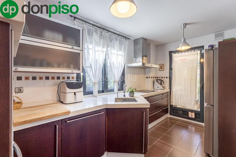 Foto 00ff25d7-ff26-4b86-8b87-589a86c196fb. Casa con riscaldamento parcheggio in Albolote Foto 00ff25d7-ff26-4b86-8b87-589a86c196fb. Casa con riscaldamento parcheggio in Albolote