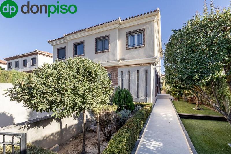 Foto 5fe22d69-17a5-467d-bfd7-74f8b41b8be3. Casa con riscaldamento parcheggio in Albolote Foto 5fe22d69-17a5-467d-bfd7-74f8b41b8be3. Casa con riscaldamento parcheggio in Albolote