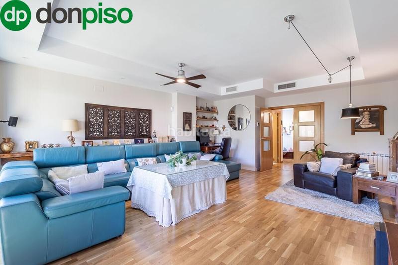 Foto 72a51cdc-9fdb-4a80-847d-7b766d38b3bd. Casa con riscaldamento parcheggio in Albolote Foto 72a51cdc-9fdb-4a80-847d-7b766d38b3bd. Casa con riscaldamento parcheggio in Albolote