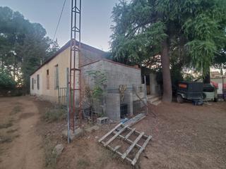 Wohngrundstück in Fernancaballero. Solar en venta en fernancaballero. Wohngrundstück in Fernancaballero. Solar en venta en fernancaballero.