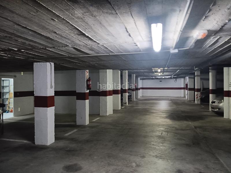 Foto cfb7b0aa-6a00-478b-9388-da92c4b94b02. Car parking in avenida santiago bernabéu 40 in Calas Santiago Bernabeu Santa Pola Foto cfb7b0aa-6a00-478b-9388-da92c4b94b02. Car parking in avenida santiago bernabéu 40 in Calas Santiago Bernabeu Santa Pola