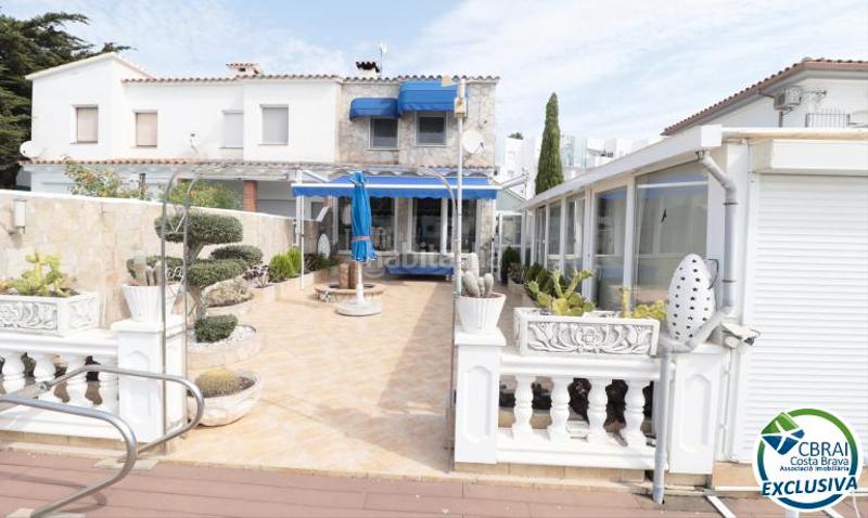Foto 1f693daf-2053-49a7-8031-595d15dd11e7. Casa amb calefacció piscina a Santa Margarida Roses Foto 1f693daf-2053-49a7-8031-595d15dd11e7. Casa amb calefacció piscina a Santa Margarida Roses