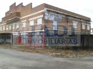 Edificio en Almuradiel. Almuradieledificio Edificio en Almuradiel. Almuradieledificio