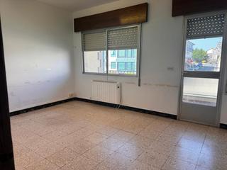 Pis a Boqueixón. Piso muy amplio y céntrico en lestedo Pis a Boqueixón. Piso muy amplio y céntrico en lestedo
