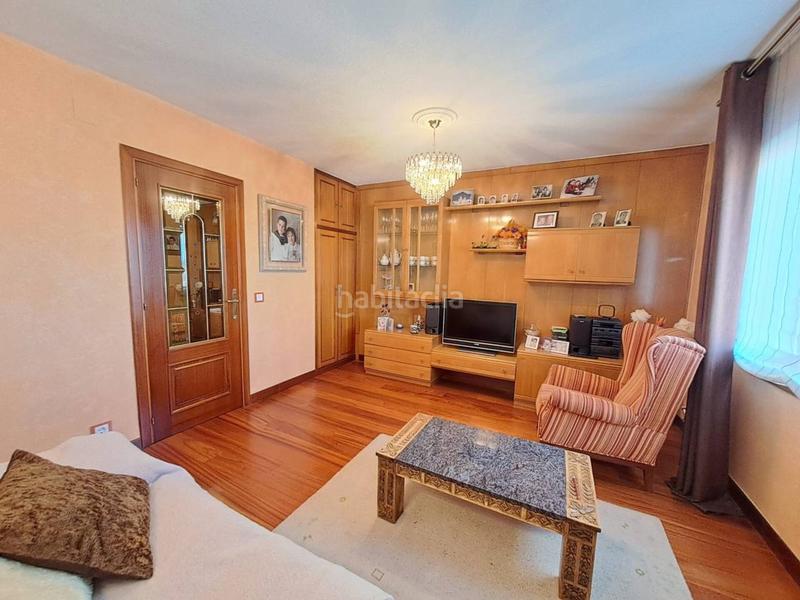 Foto 8a76f2d5-0a80-421e-bba6-10eb2f792f13. Flat with heating in Gamonal - San Bruno - G9 Burgos Foto 8a76f2d5-0a80-421e-bba6-10eb2f792f13. Flat with heating in Gamonal - San Bruno - G9 Burgos