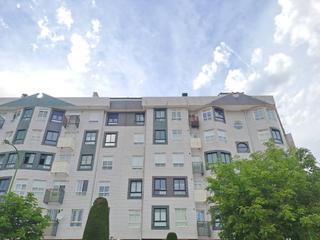 Pis Poza. Piso para entrar a vivir de 3 dormitorios 2 baños 2 plazas de ga Pis Poza. Piso para entrar a vivir de 3 dormitorios 2 baños 2 plazas de ga
