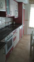 Pis a Covarrubias. Apartamento en el centro de covarrubias
amplio apartamento , to Pis a Covarrubias. Apartamento en el centro de covarrubias
amplio apartamento , to