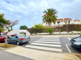 Dúplex  Ocho de marzo. Dúplex con gran terraza y piscina en puerto de la cruz Dúplex  Ocho de marzo. Dúplex con gran terraza y piscina en puerto de la cruz