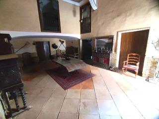 Edificio en Monzón Edificio en Monzón