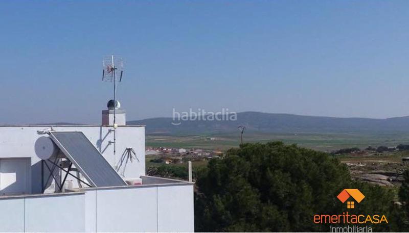 Foto 0a2e7822-5c8d-4959-a6f4-bb2bfefbf73e. Xalet amb aparcament a Mirandilla Foto 0a2e7822-5c8d-4959-a6f4-bb2bfefbf73e. Xalet amb aparcament a Mirandilla