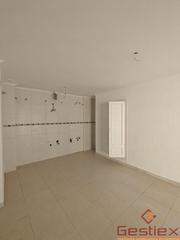 Pis a Almendralejo. En venta piso ideal para invertir en zona plaza de toros Pis a Almendralejo. En venta piso ideal para invertir en zona plaza de toros