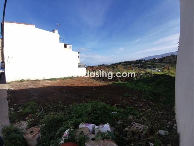 Foto 401821bf-f160-4fbc-b3ba-0244f2652cd4. Residential plot in calle reyes catolicos 21 in Los Realejos pueblo Realejos (Los) Foto 401821bf-f160-4fbc-b3ba-0244f2652cd4. Residential plot in calle reyes catolicos 21 in Los Realejos pueblo Realejos (Los)