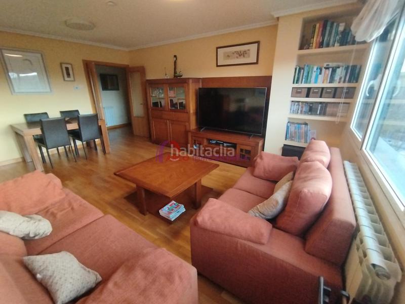 Foto 094ed6c4-d26d-41d8-a799-1d17f57c1286. Rent flat with heating parking in Universidad - Las Huelgas Burgos Foto 094ed6c4-d26d-41d8-a799-1d17f57c1286. Rent flat with heating parking in Universidad - Las Huelgas Burgos