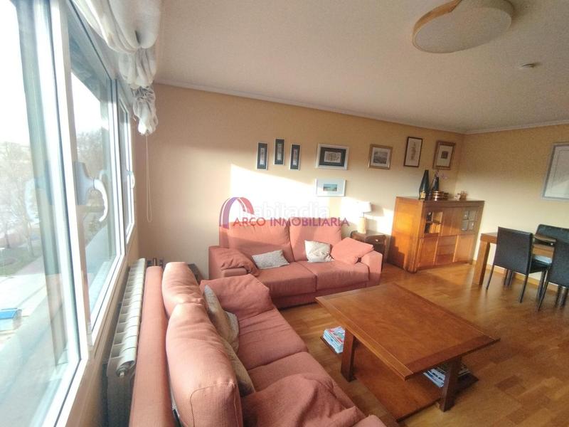 Foto fa9b2e17-f730-4b6d-8ba4-de822a3fa2c7. Rent flat with heating parking in Universidad - Las Huelgas Burgos Foto fa9b2e17-f730-4b6d-8ba4-de822a3fa2c7. Rent flat with heating parking in Universidad - Las Huelgas Burgos