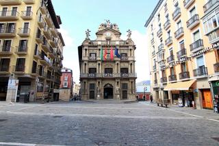 Local commercial à Calle de la zapatería 4. Local comercial frente al ayuntamiento de pamplona Local commercial à Calle de la zapatería 4. Local comercial frente al ayuntamiento de pamplona