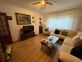 Appartement à Santa Marina. Estupendo piso de 140 m en zona centro corte ingles Appartement à Santa Marina. Estupendo piso de 140 m en zona centro corte ingles