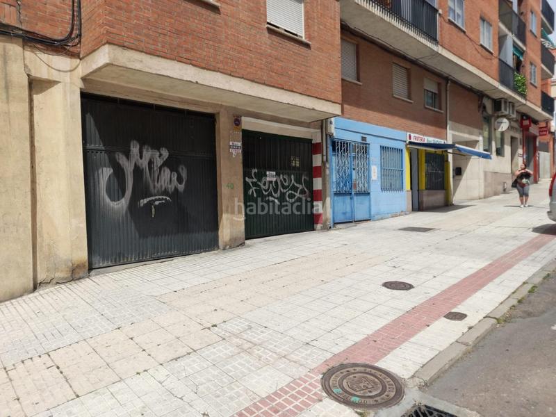 Foto e74cbe03-9e1c-4fc3-a154-70778ab416a1. Autoparkplatz in Pizarrales Salamanca Foto e74cbe03-9e1c-4fc3-a154-70778ab416a1. Autoparkplatz in Pizarrales Salamanca