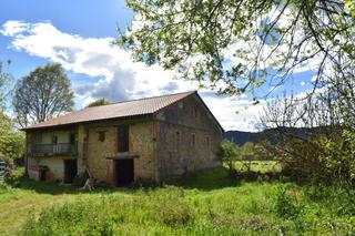 Bauernhof in Hazas de Cesto. Casa de piedra en hazas de cesto Bauernhof in Hazas de Cesto. Casa de piedra en hazas de cesto