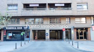 Parking coche en Calle dos de mayo 12. Punto inmobiliario: centro edificio "la marquesina". se vende am Parking coche en Calle dos de mayo 12. Punto inmobiliario: centro edificio "la marquesina". se vende am