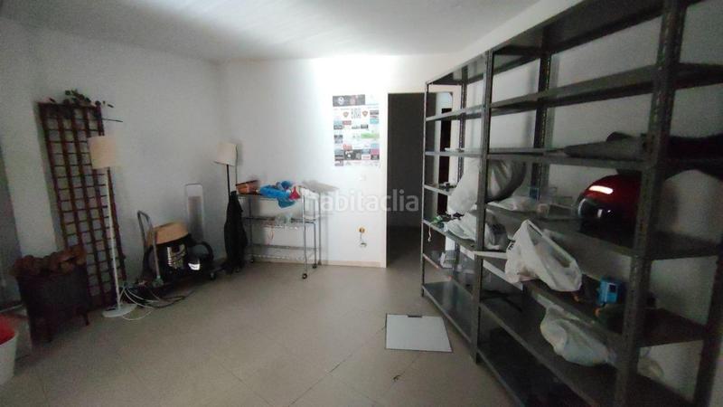 Foto 8f74b70e-338e-478d-b8e9-c33c05217329. Alquiler local comercial  en la entrada principal en Santander Foto 8f74b70e-338e-478d-b8e9-c33c05217329. Alquiler local comercial  en la entrada principal en Santander