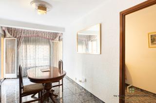 Appartement à Llefià. Bonito piso junto a la calle perez galdós con ascensor y 2 balco Appartement à Llefià. Bonito piso junto a la calle perez galdós con ascensor y 2 balco