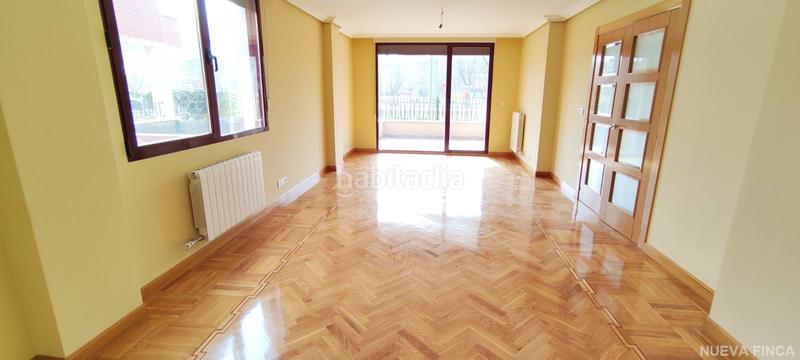 Foto 79745715-1d42-4321-9270-6c313b02c10e. Casa aparellada amb calefacció aparcament a Illera Burgos Foto 79745715-1d42-4321-9270-6c313b02c10e. Casa aparellada amb calefacció aparcament a Illera Burgos