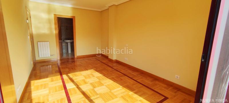 Foto 8c736a26-6a7c-4abe-9d03-91e809ae9bab. Casa aparellada amb calefacció aparcament a Illera Burgos Foto 8c736a26-6a7c-4abe-9d03-91e809ae9bab. Casa aparellada amb calefacció aparcament a Illera Burgos