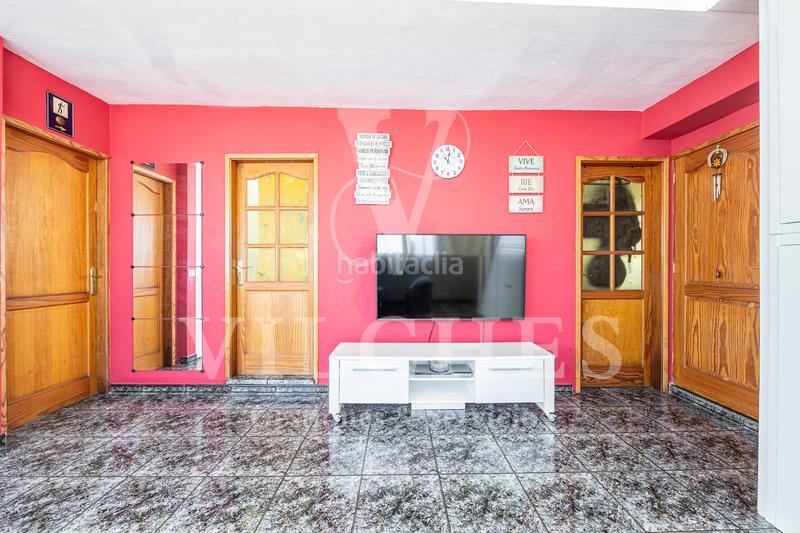 Foto 7471e22a-957e-4035-879e-95fd9c18a649. Casa en Las Mesas - El Toscón Palmas de Gran Canaria (Las) Foto 7471e22a-957e-4035-879e-95fd9c18a649. Casa en Las Mesas - El Toscón Palmas de Gran Canaria (Las)