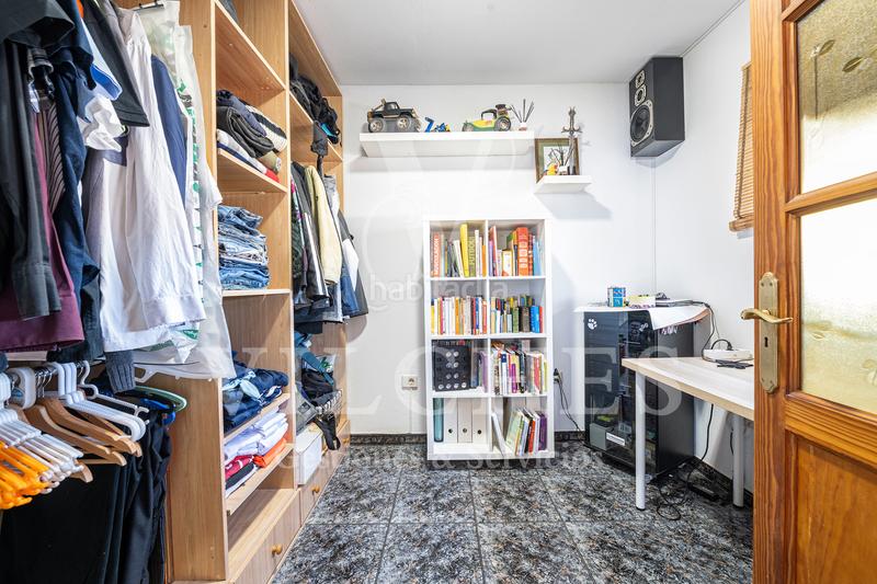 Foto eda60f16-8446-463f-ae68-ff3893eb8353. House with parking in Las Mesas - El Toscón Palmas de Gran Canaria (Las) Foto eda60f16-8446-463f-ae68-ff3893eb8353. House with parking in Las Mesas - El Toscón Palmas de Gran Canaria (Las)