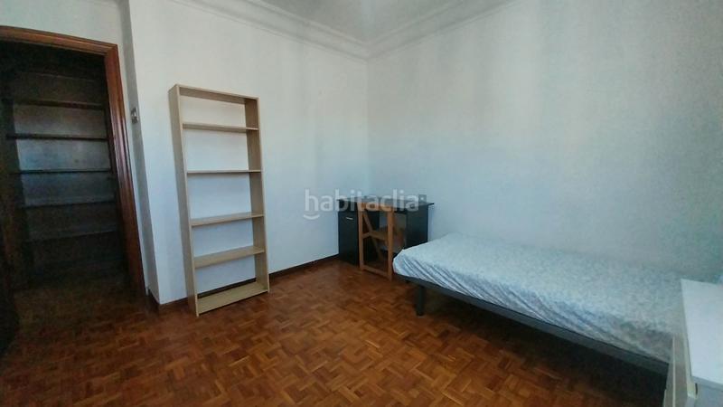 Foto 6a9f8ed4-9d38-4fb0-94f5-b4a75b7db4f4. Piso portillo - paseo maria agustin en Ciudad Jardín - Parque Roma Zaragoza Foto 6a9f8ed4-9d38-4fb0-94f5-b4a75b7db4f4. Piso portillo - paseo maria agustin en Ciudad Jardín - Parque Roma Zaragoza