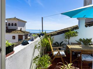 Àtic a Puerto de la Duquesa. Ático dúplex en el puerto de la duquesa con vistas parciales al Àtic a Puerto de la Duquesa. Ático dúplex en el puerto de la duquesa con vistas parciales al