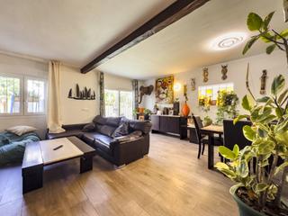 Casa adossada a Bel - Air. Acogedor adosado con amplio patio Casa adossada a Bel - Air. Acogedor adosado con amplio patio