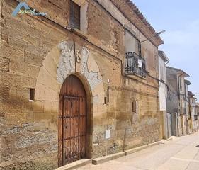 Casa La fuente. Casa solar de 1588 llena de historia en loscorrales Casa La fuente. Casa solar de 1588 llena de historia en loscorrales