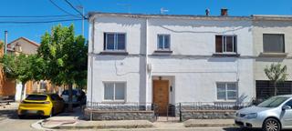 Planta baixa Calle florian rey. Venta de piso en planta baja en la almunia de doña godina Planta baixa Calle florian rey. Venta de piso en planta baja en la almunia de doña godina